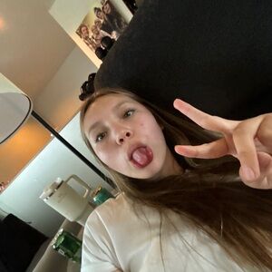 Meet your Posher, Delilah